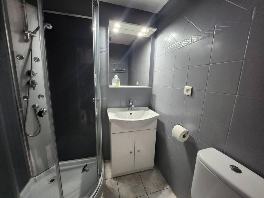 Appartement A Deux Pas De La Promenade Des Anglais Niza Exterior foto