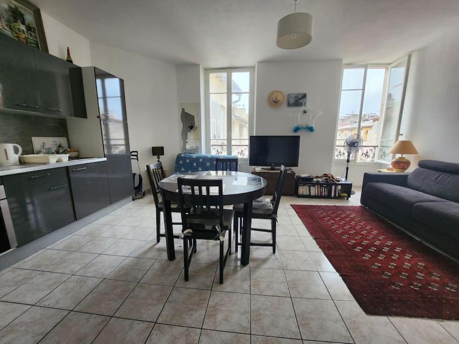 Appartement A Deux Pas De La Promenade Des Anglais Niza Exterior foto